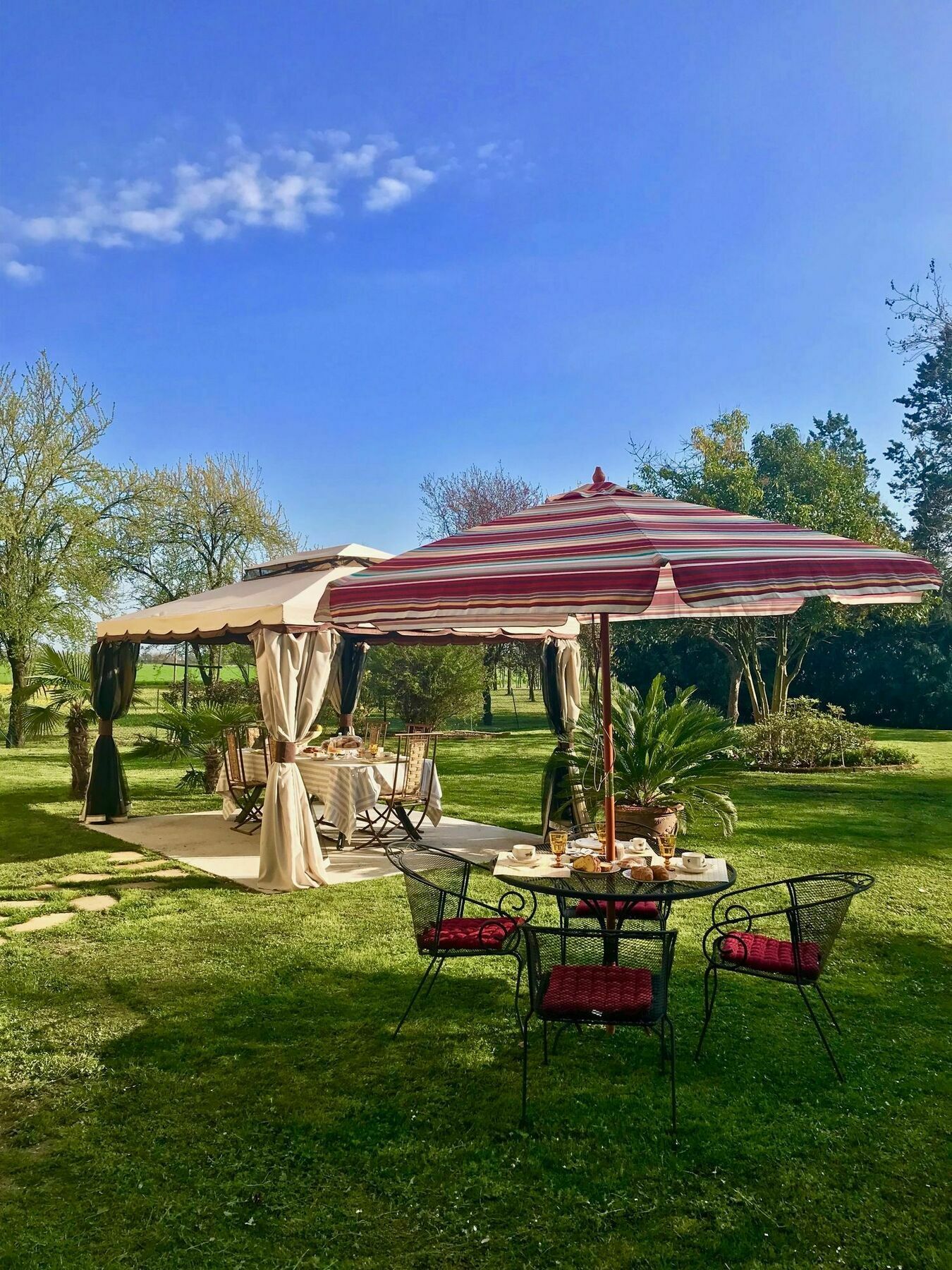 Al Vecchio Fienile Bed and Breakfast San Michele al Tagliamento Exteriör bild